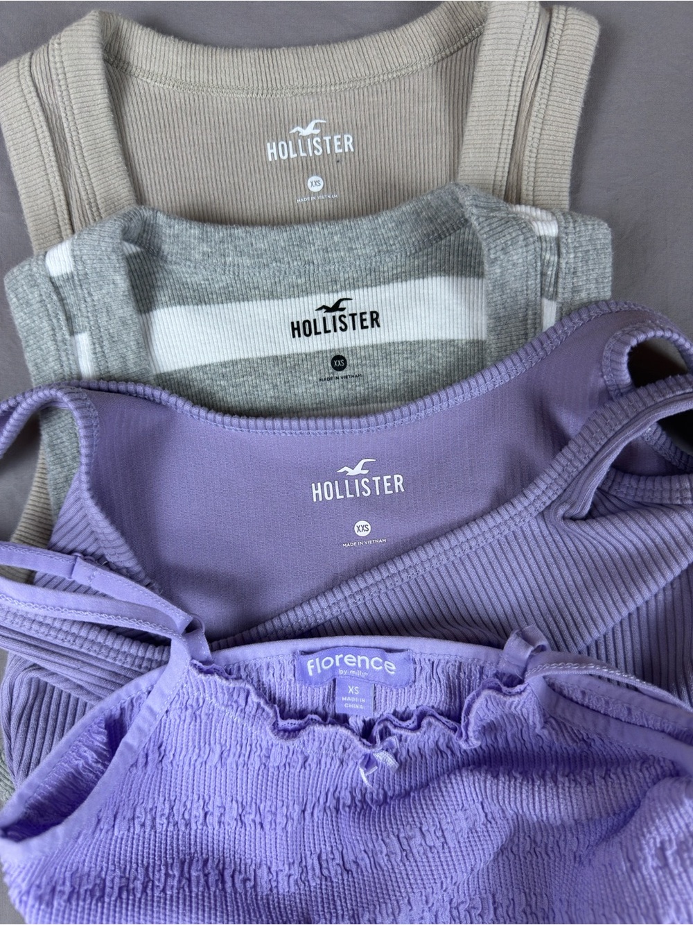4 x Women’s Tank Tops